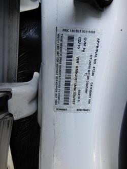 2016 Hyundai Tucson Active X TL Pure White