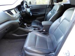 2016 Hyundai Tucson Active X TL Pure White