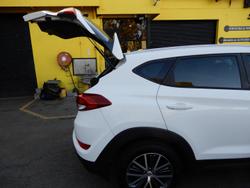 2016 Hyundai Tucson Active X TL Pure White