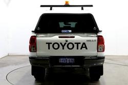 2023 Toyota Hilux SR