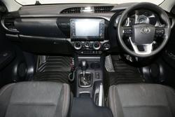 2023 Toyota Hilux SR