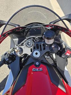 2025 Yamaha YZF-R1 70th Anniversary R1