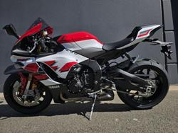 2025 Yamaha YZF-R1 70th Anniversary R1