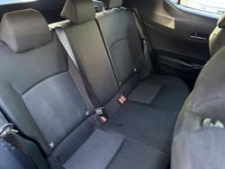 2019 Toyota C-HR (AWD)