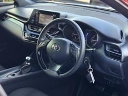 2019 Toyota C-HR (AWD)