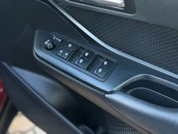 2019 Toyota C-HR (AWD)