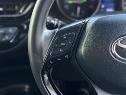 2019 Toyota C-HR (AWD)