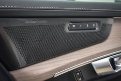 2025 Volvo XC90 Plus B5 Bright