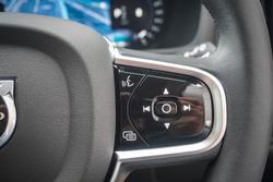 2025 Volvo XC90 Plus B5 Bright