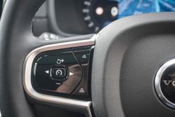 2025 Volvo XC90 Plus B5 Bright