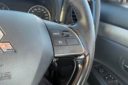 2015 Mitsubishi Outlander LS