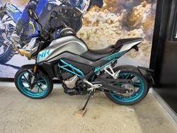 2021 CFMOTO 250 NK SILVER