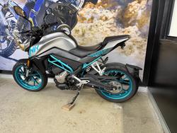 2021 CFMOTO 250 NK SILVER