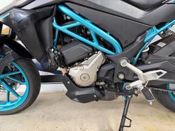 2021 CFMOTO 250 NK SILVER