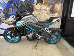 2021 CFMOTO 250 NK SILVER