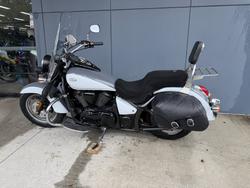 2021 Kawasaki VULCAN 900 (VN900) CLASSIC WHITE