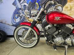 2007 Yamaha XVS650 V-STAR CUSTOM RED