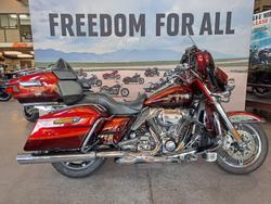 2014 HARLEY-DAVIDSON 2014 HARLEY DAVIDSON 1800CC FLHTKSE CVO ULTRA LTD