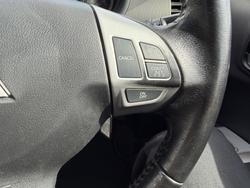 2014 Mitsubishi Triton