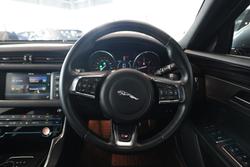 2017 Jaguar XF 30d S