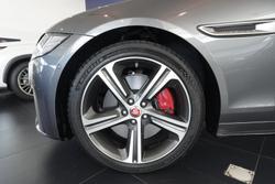 2017 Jaguar XF 30d S