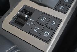 2025 Toyota Landcruiser Prado Altitude GDJ251R 4X4 Dual Range Frosted White