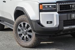 2025 Toyota Landcruiser Prado Altitude GDJ251R 4X4 Dual Range Frosted White