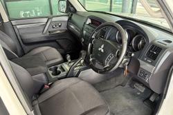 2011 Mitsubishi Pajero GLS