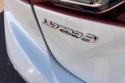 2018 Mazda 3 Neo Sport