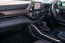 2024 Toyota Kluger GX
