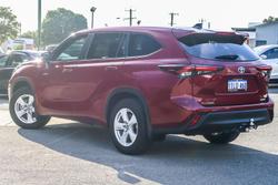 2024 Toyota Kluger GX