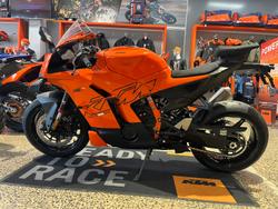 2026 KTM 990 RC R RC Orange