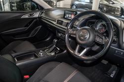 2018 Mazda 3 SP25