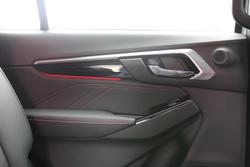 2026 Isuzu MU-X X-TERRAIN