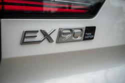 2025 Volvo EX90 Plus Twin Motor