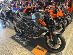 KTM 990 Duke