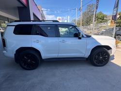 2025 Toyota Landcruiser Prado VX