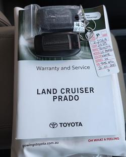 2025 Toyota Landcruiser Prado VX