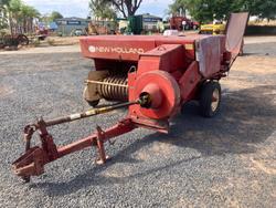 New Holland 317 Rectangular Baler