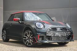 2025 MINI Cooper JCW Favoured