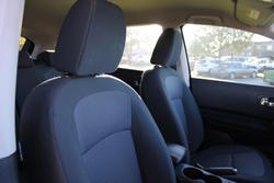 2013 Nissan Dualis ST