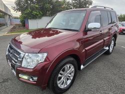 2017 Mitsubishi Pajero GLS