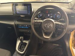 2023 Toyota Yaris Cross GX MXPB10R Tuscan Gold