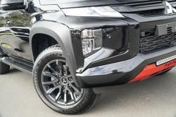 2023 Mitsubishi Triton Xtreme