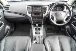 2023 Mitsubishi Triton Xtreme