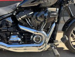 2022 Harley-Davidson Sport Glide 107 (FLSB) Softail Black