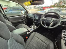 2022 Isuzu MU-X LS-U