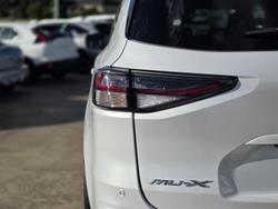 2022 Isuzu MU-X LS-U