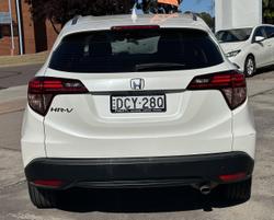 2016 Honda HR-V VTi-S