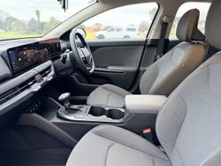 2025 Kia K4 Sport